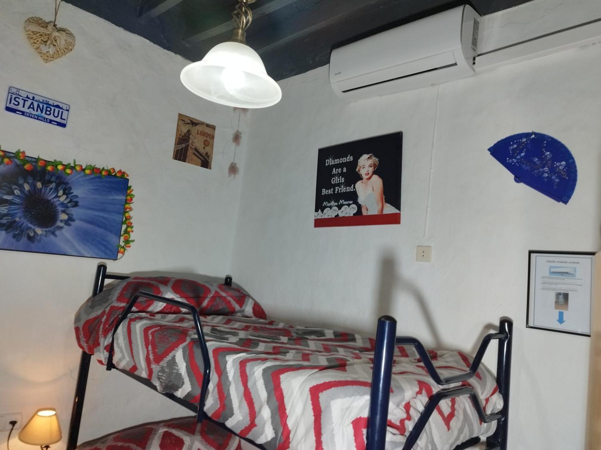 La Casita De La Vito Villa Illar Екстериор снимка